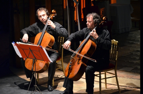 DUO CELLO NARTELLE 2014 -3.jpg