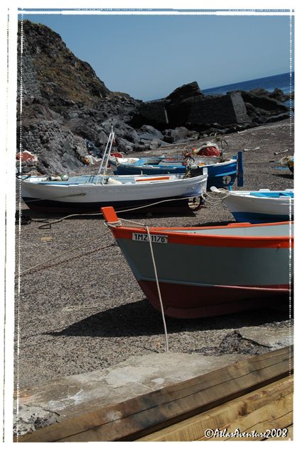 Le port de pêcheur de Ginostra : loin de la foule de l'autre côté de Stromboli