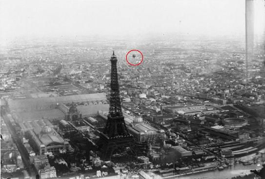 Champ-de-Mars. Première ascension aérostatique du ballon le Pole