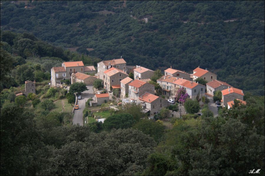 Village de montagne  (Zoza ?)
