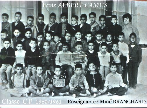 Ecole Albert Camus. Envoyée par notre ami Hamid Douzidia d'Ottawa