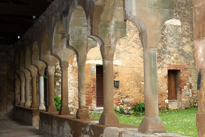 Le cloître