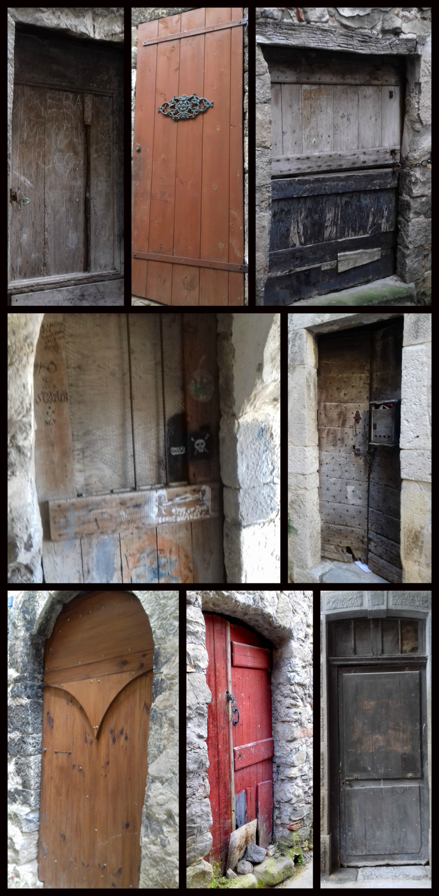 Quelques vieilles portes