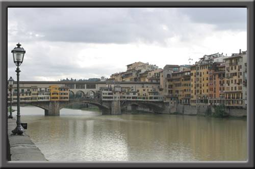 Ponte Vecchio vu en amont