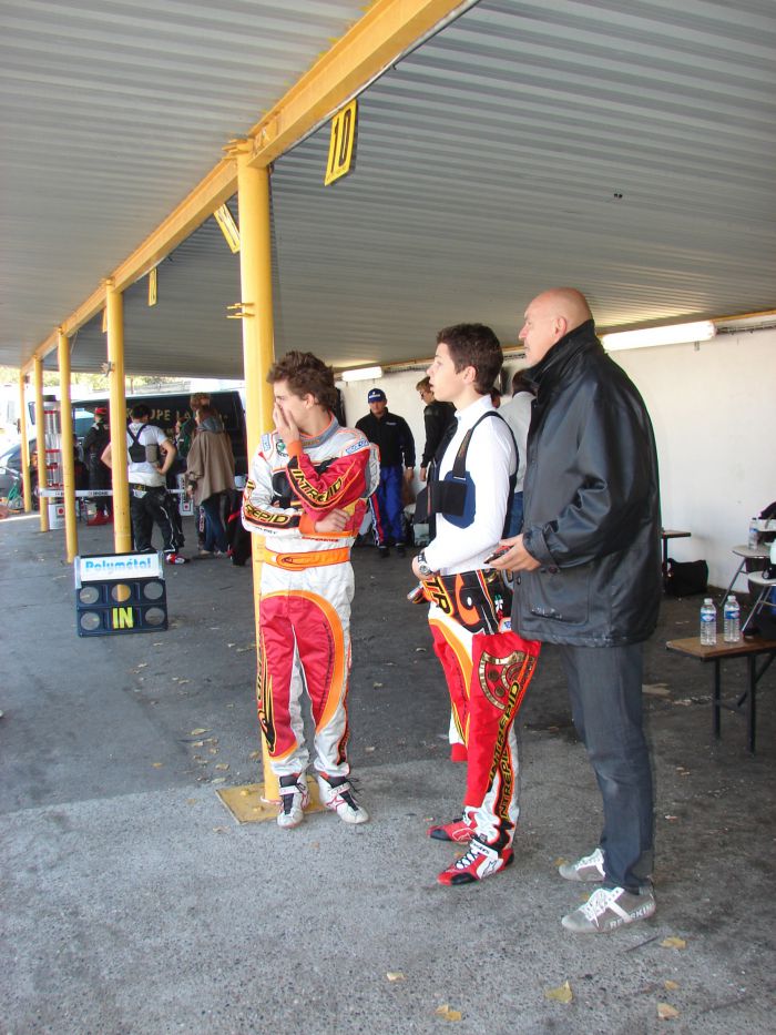 Le Team Kart in Pro / Action Karting (Les 6 Heures de France 2011 / La Roche-de-Glun)