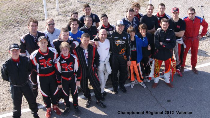 Une partie des pilotes de l'AsK Savoie (Championnat Régional 2012 / La Roche-de-Glun)