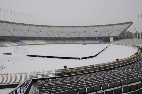 Stade 5 juillet sous la neige