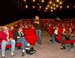 Salle  comble  pour  le  film  et le débat . 80  personnes  n'ont  pu entrer  dans la  salle . Une  autre  projection  est prévue en Mars 2009. 