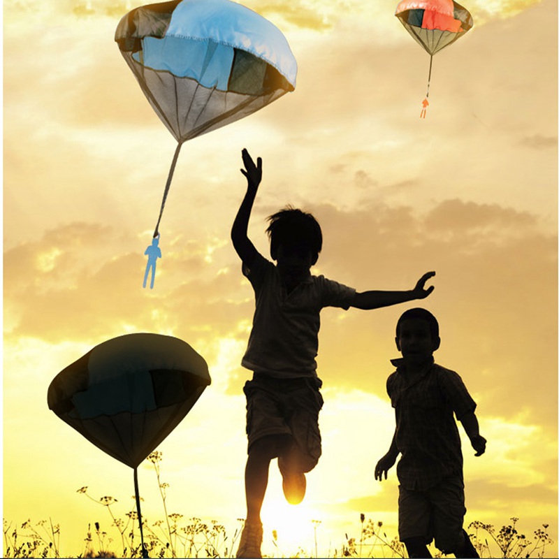 5-PCS-Enfants-Triangle-Jouet-Main-Lancer-Parachute-Cerf-Volant-En-Plein-Air-Jouer-Jeu-Jouets.jpg