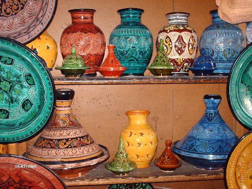 Objets de décorations en poterie