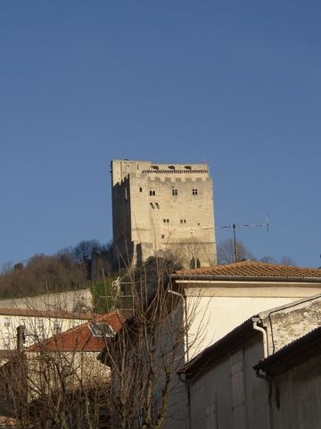La tour de Crest