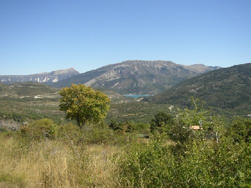 Lac de Castillon depuis le col des lègues