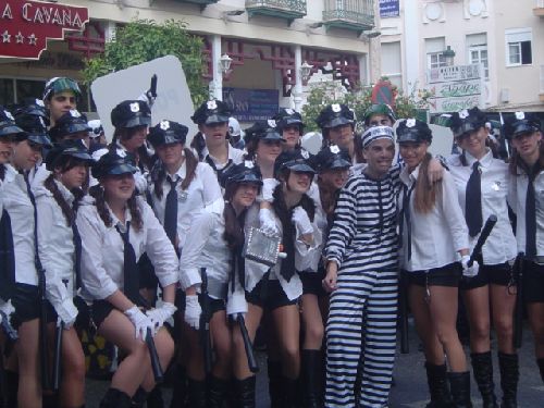 carnaval de nerja 2007 policia de chicas