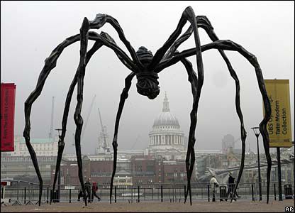 L'éloge des araignées Louise Bourgeois et son double… ou le passé recomposé