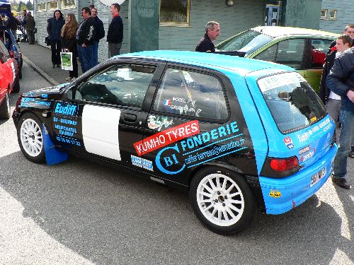 La clio avant les vérifs (Guy76) 