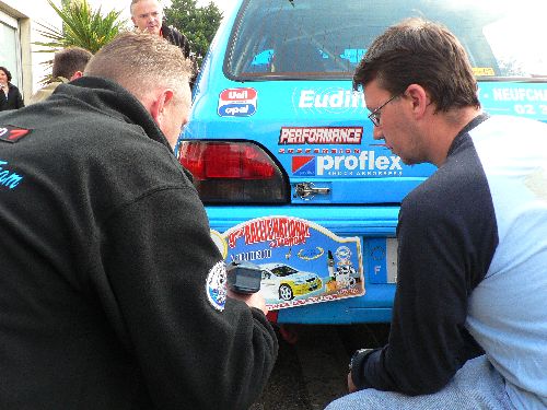 Montage de la plaque arriére par FRED et MOI (Guillaume76) 