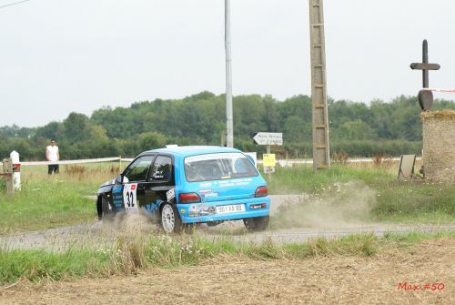 La clio à l' attaque en rafale (Maxime)