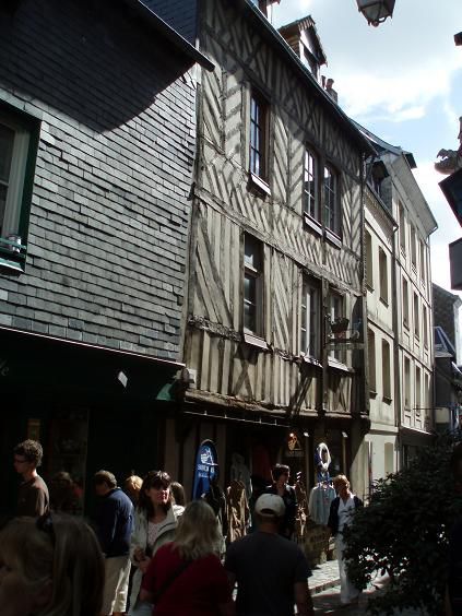 Honfleur : Maison natale du peintre Alphonse Allais