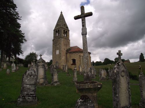 chapelle romane de Saint Maurice les Chateauneuf