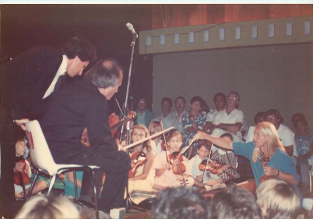 Mars 1989 Ivry Gitlis et Yves Henry au piano.jpg