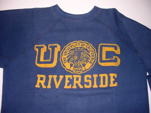 sweet shirt souvenir de ma viste à l'université Californienne UCLA de Los Angeles