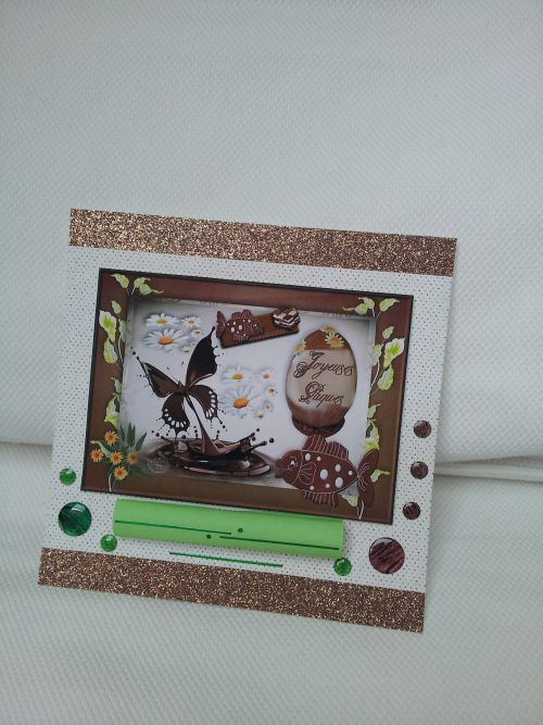 carte de Pâques couleur chocolat