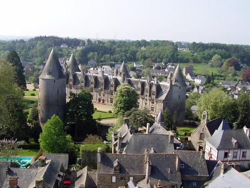 Le Château vu des remparts. 