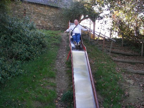 Les enfants s'amusent avant de reprendre le chemin du retour...