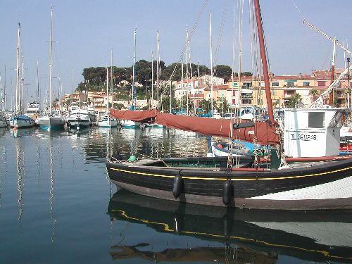 Sanary - le port de pêche