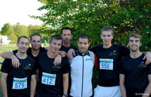 photo de groupe avec Régis Rémond recordam français du 100km