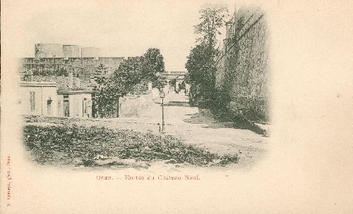 Entrée du Château-Neuf