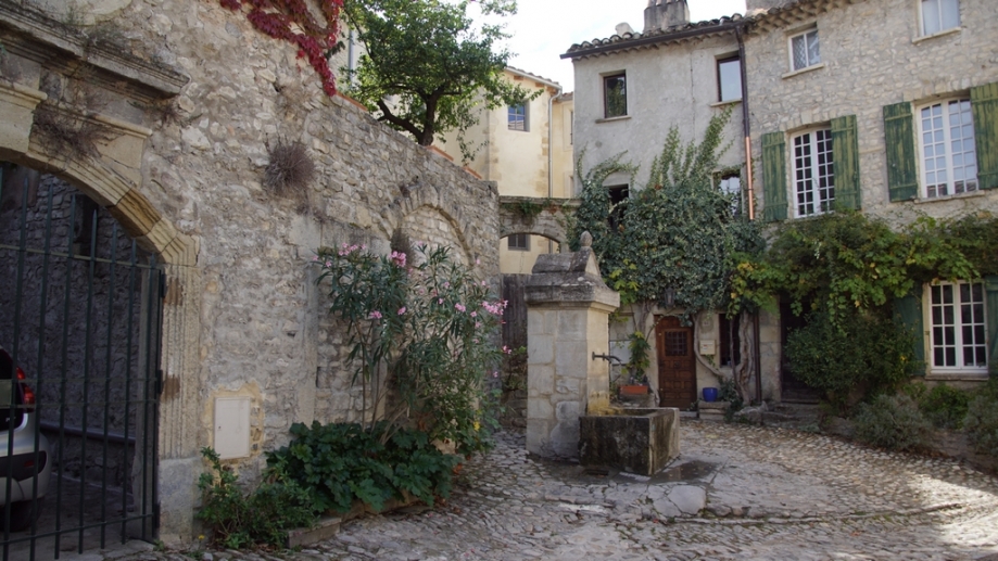 vaison la romaine (28).JPG