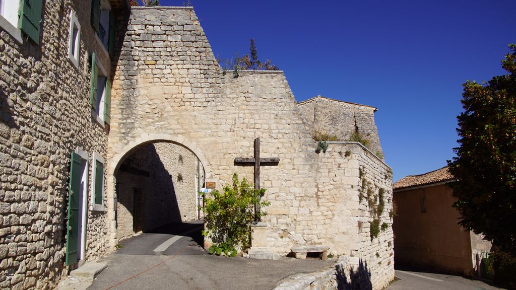 Le portail Meunier - vestige d'une des trois portes des remparts