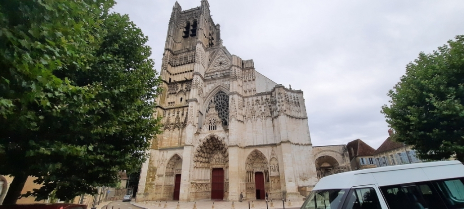 Auxerre (45 2)