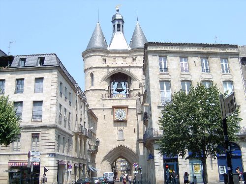 Bordeaux, la grosse cloche