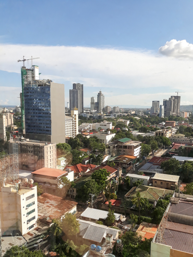 Cebu. The Quest hotel, viex from our room