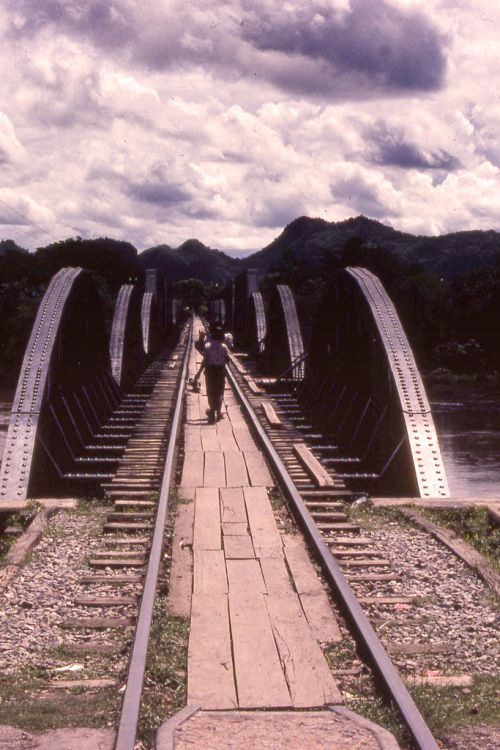 Thailand. Kwaï bridge. September 1975