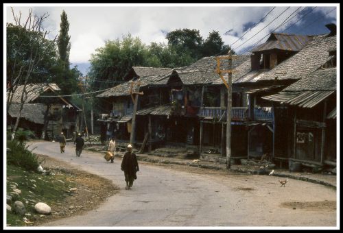 North India. Kashmir, a village.1977