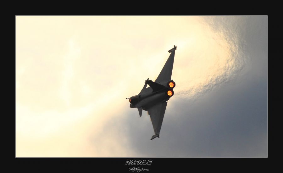 Rafale Solo display