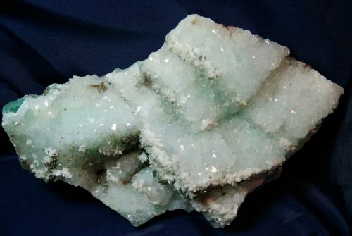 MA 38 - Quartz, Pyrite sur Fluorite, Mine El Hammam, Maroc ,  280 mm x 150 mm