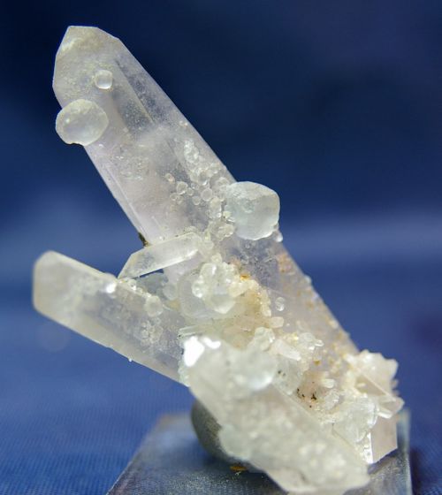 PE 01 - Fluorite sur Quartz, Huayllapon, Pasto Bueno, Ancash, Pérou , hauteur 55 mm