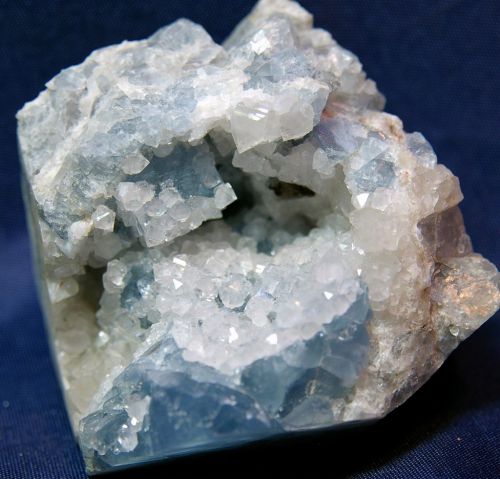 EB 02 - Quartz sur Fluorite, Mine d' En Bournegade, Alban, Tarn  75 mm x 70 mm