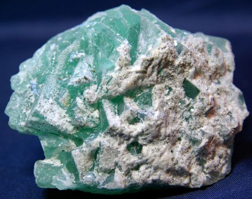 FO 41 - Barytine sur Fluorite, Mine de Fontsante (filon du figuier), Var 90 mm x 70 mm