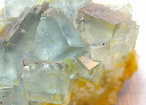 AL 18 - Fluorite et Quartz, Mine clara, Oberwolfach,  Baden-Wutemberg  105 mm x 70 mm