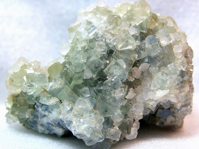 EB 04 - Quartz sur Fluorite, Mine d' En Bournegade, Alban, Tarn 145 mm x 120 mm x H.100 mm