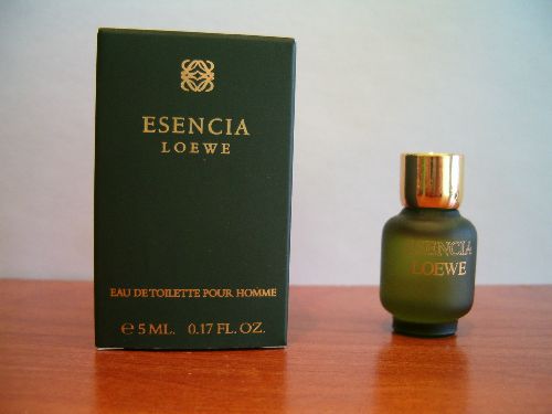 1998  ESENCIA LOEWE