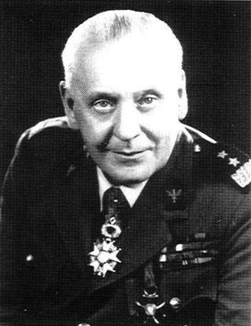 Général MACZEK