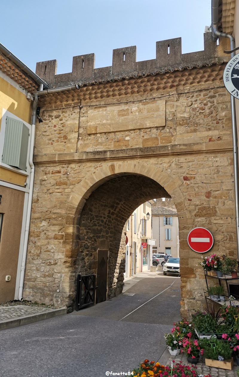 camaret (14) porte du couchant.jpg