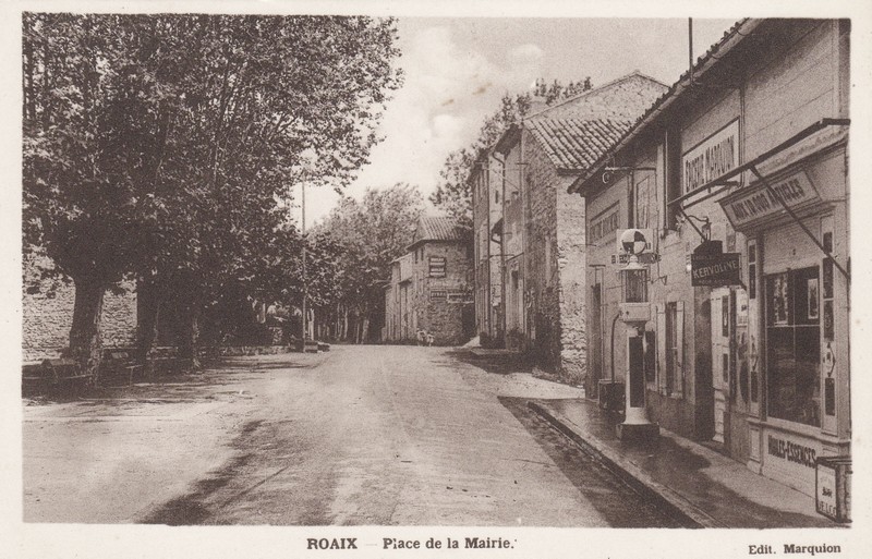 CP roaix_place_mairie.jpg