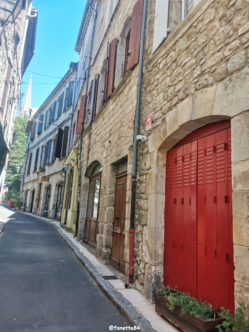 vacances_joyeuse (74) rue.jpg